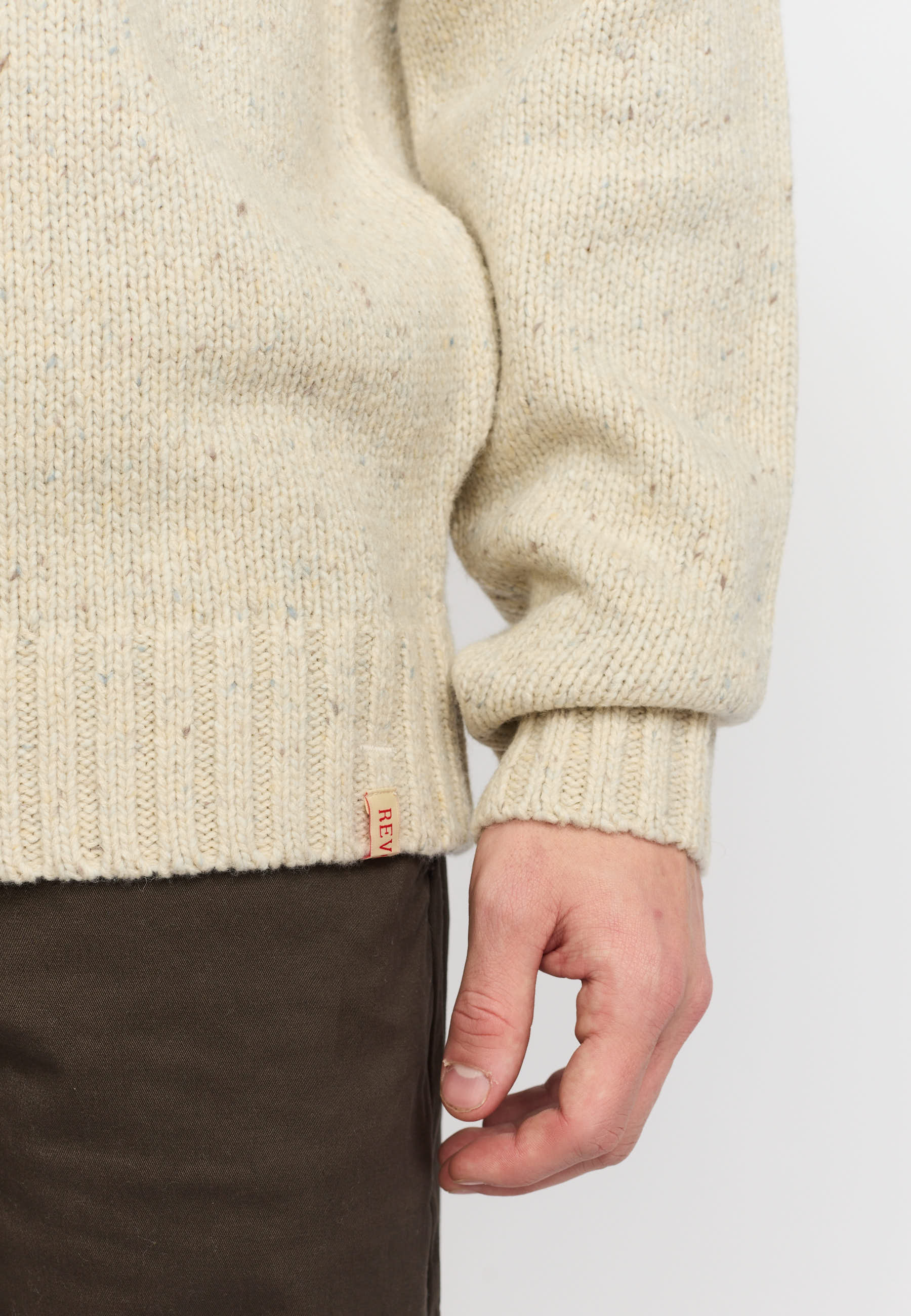 REVOLUTION - Knit Sweater