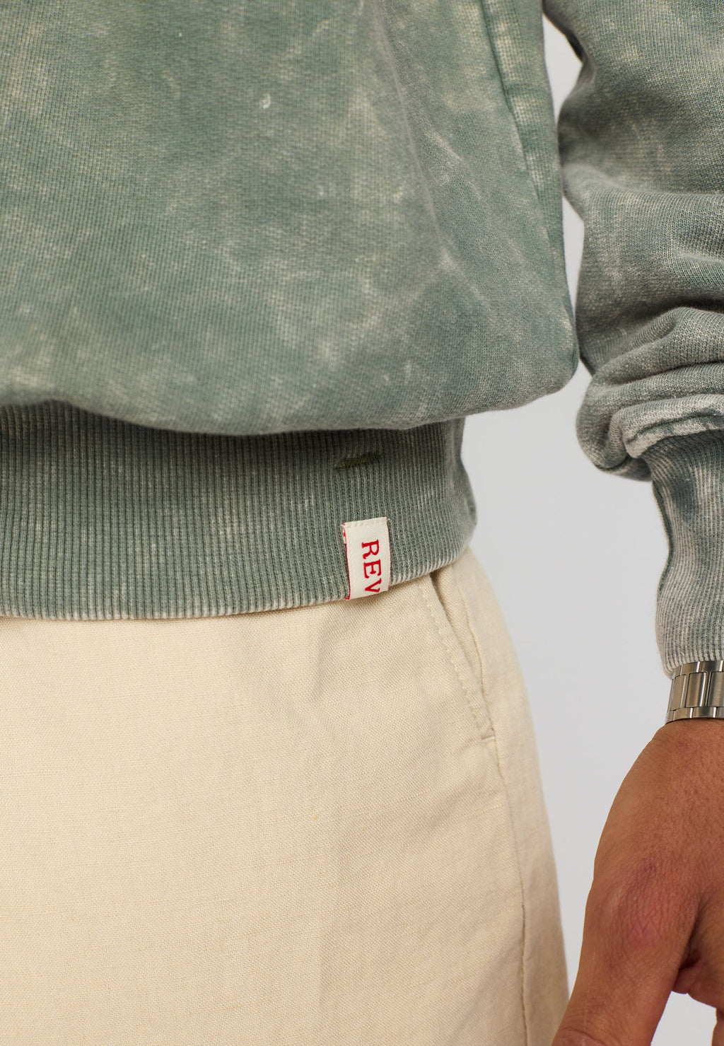 REVOLUTION - Application Sweatshirt / 2806 REV