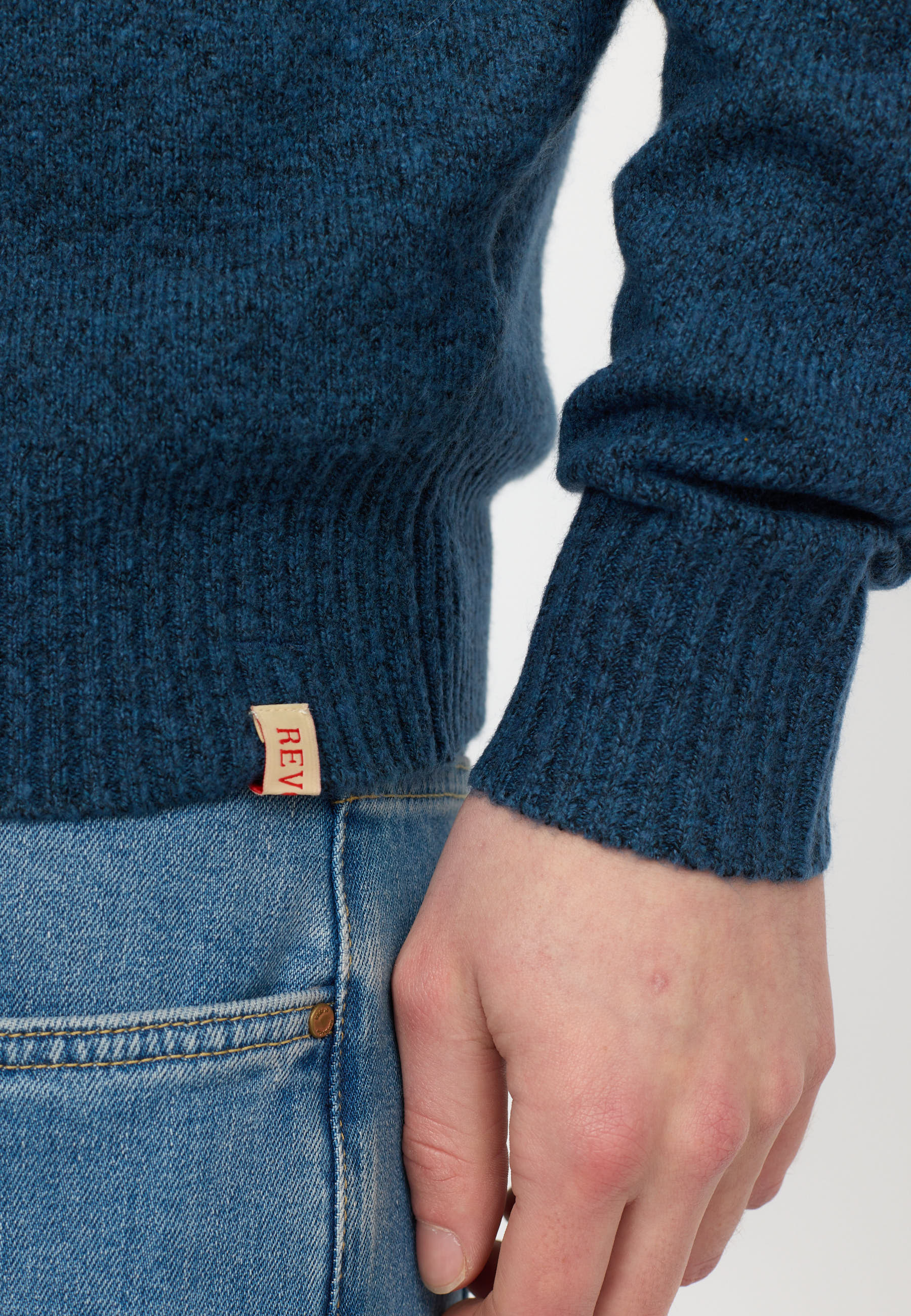 REVOLUTION - Knit Sweater 6537