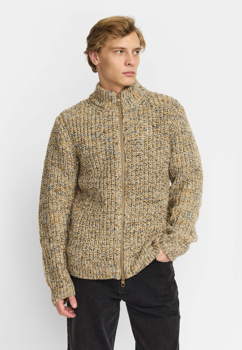 REVOLUTION - Zipped Knit Cardigan