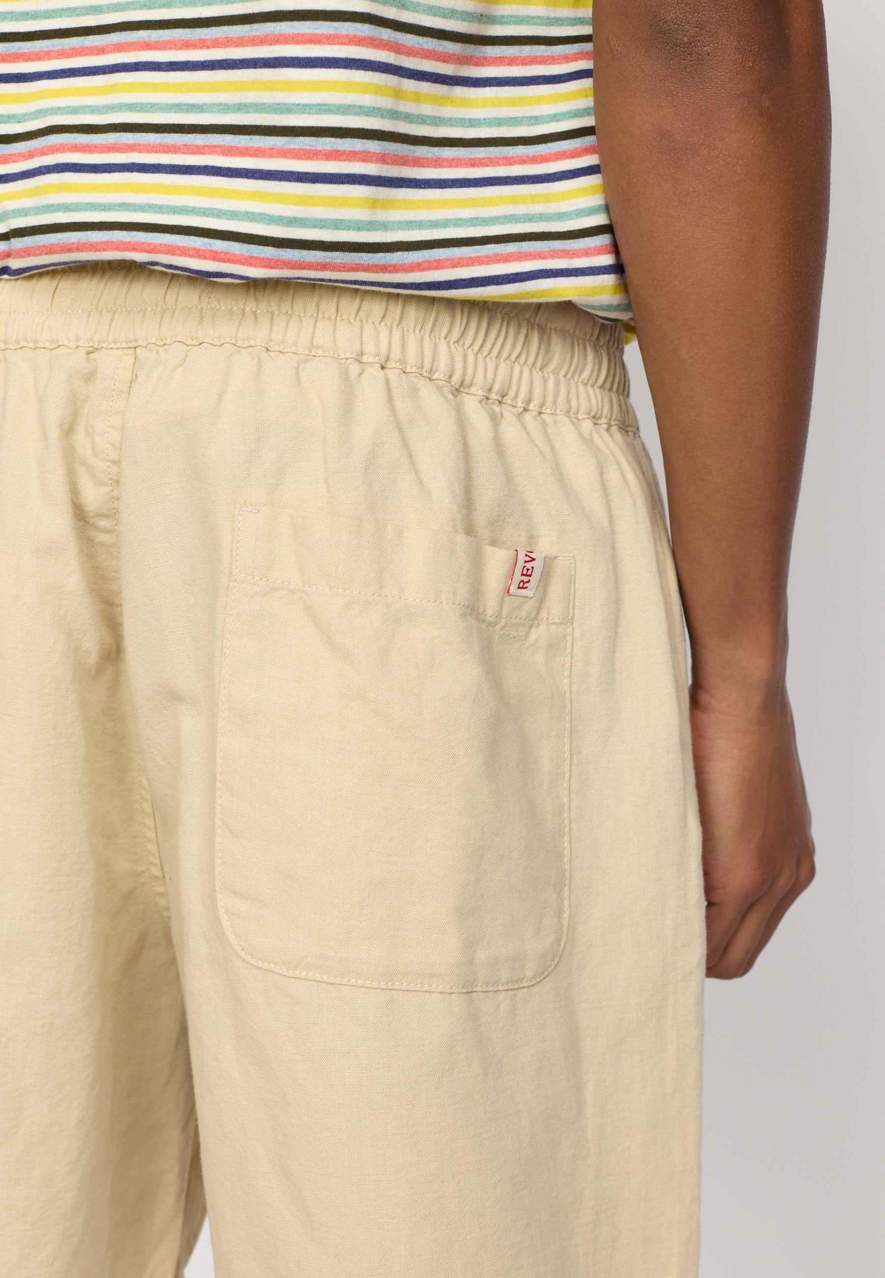 REVOLUTION - Linen Shorts / 4065