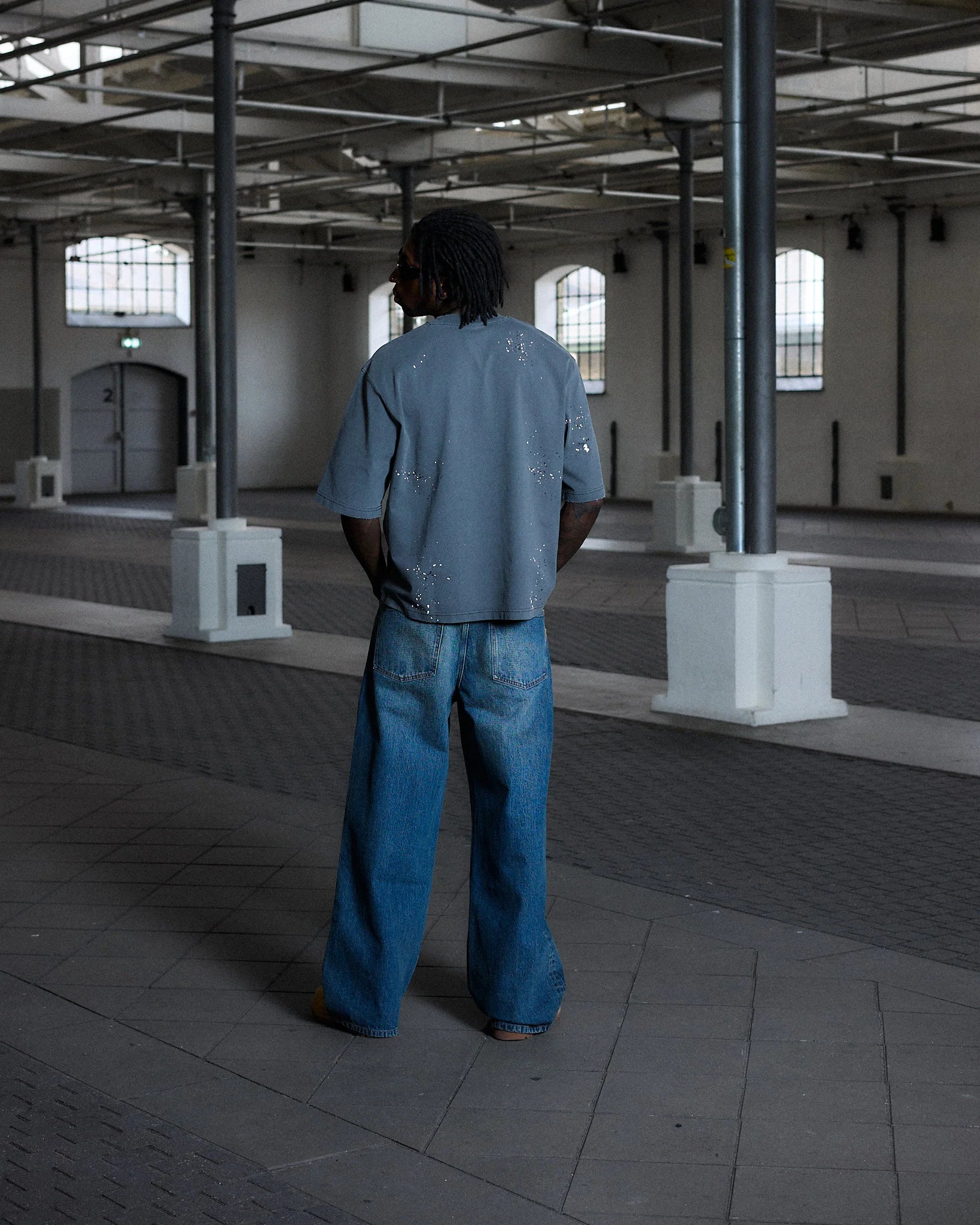 BAREEN - OVERSIZED BOX FIT