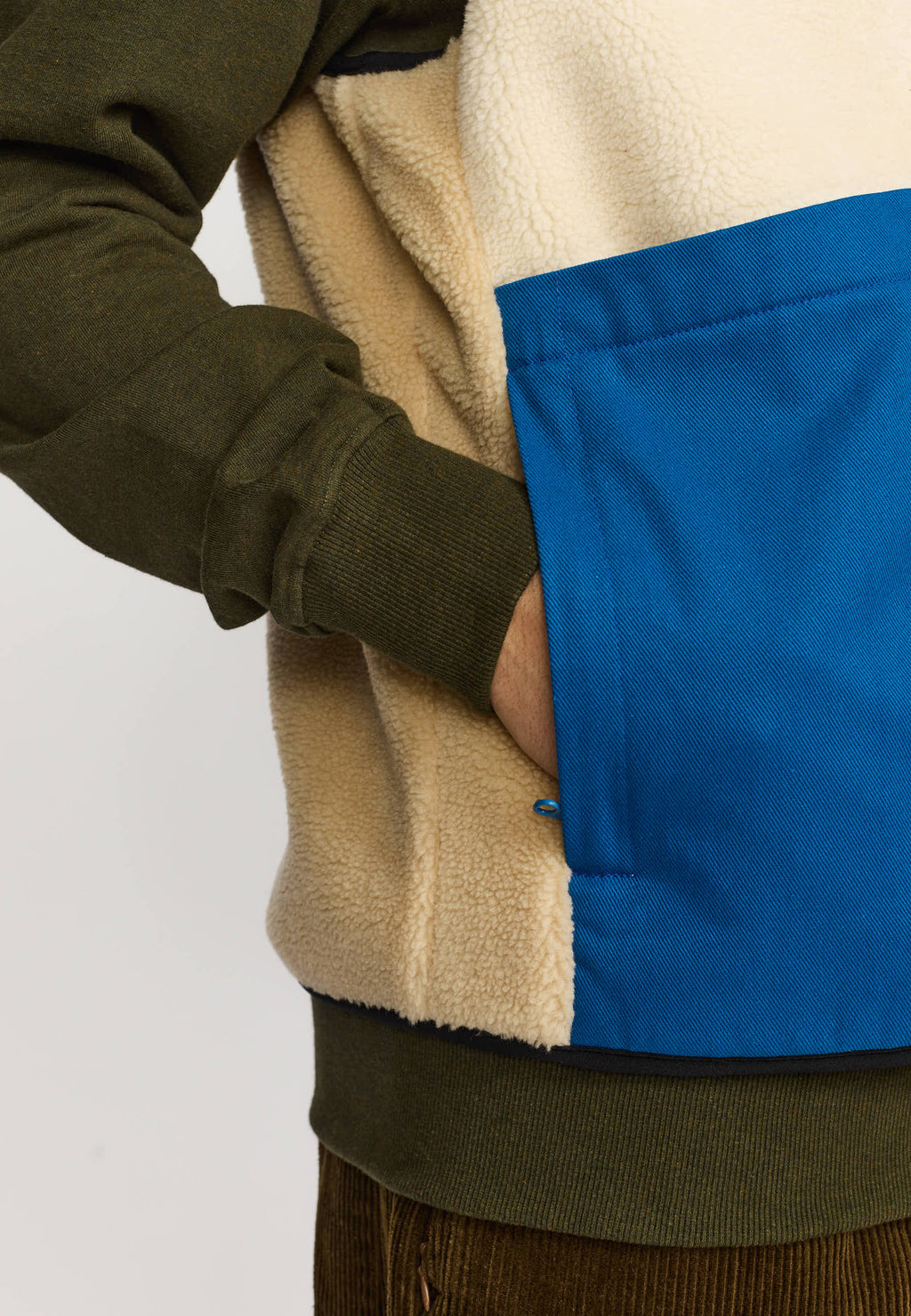 REVOLUTION - Blocked Teddy Vest