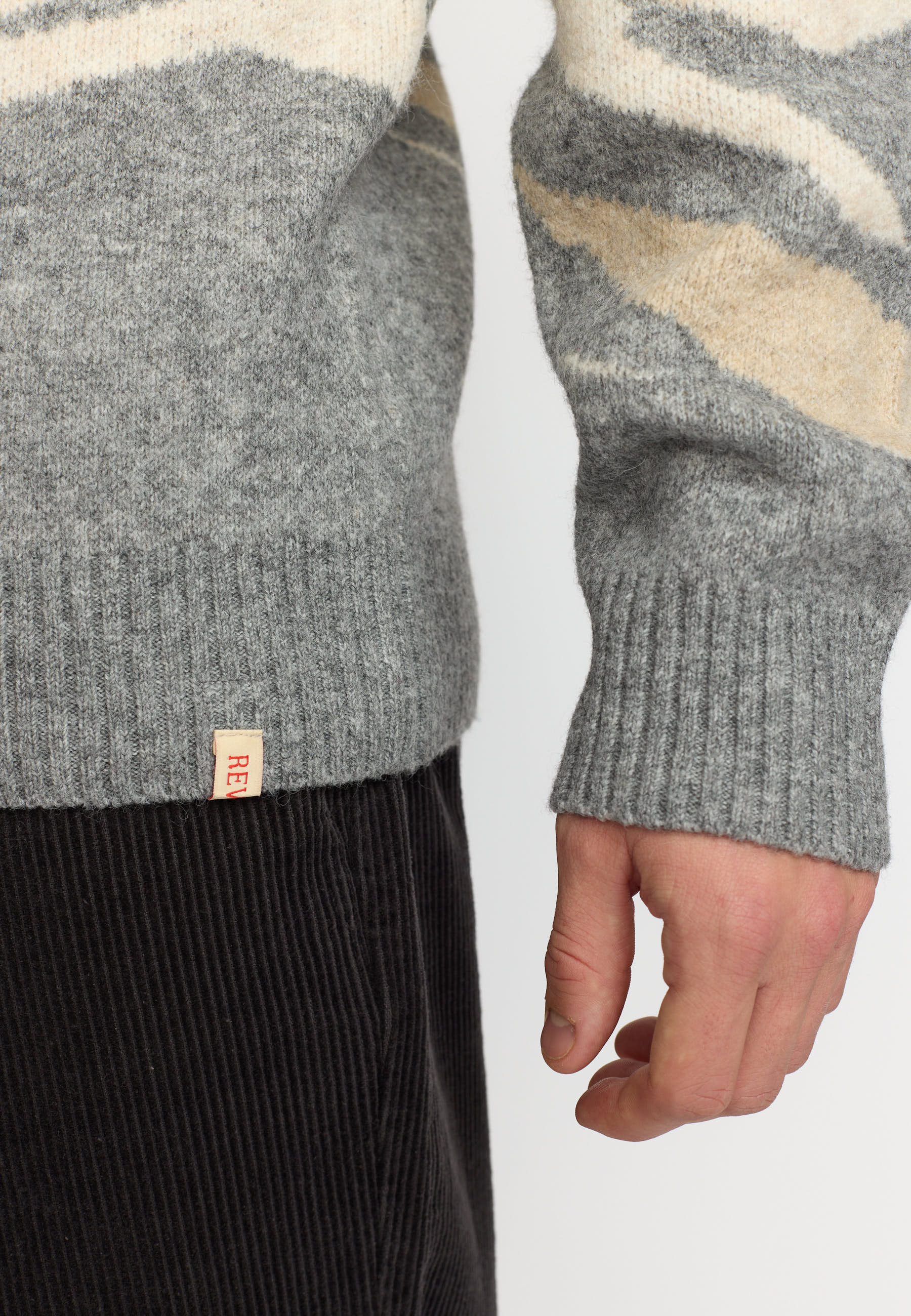 REVOLUTION - Knit Sweater 6609