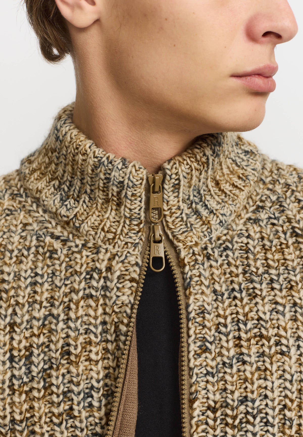REVOLUTION - Zipped Knit Cardigan