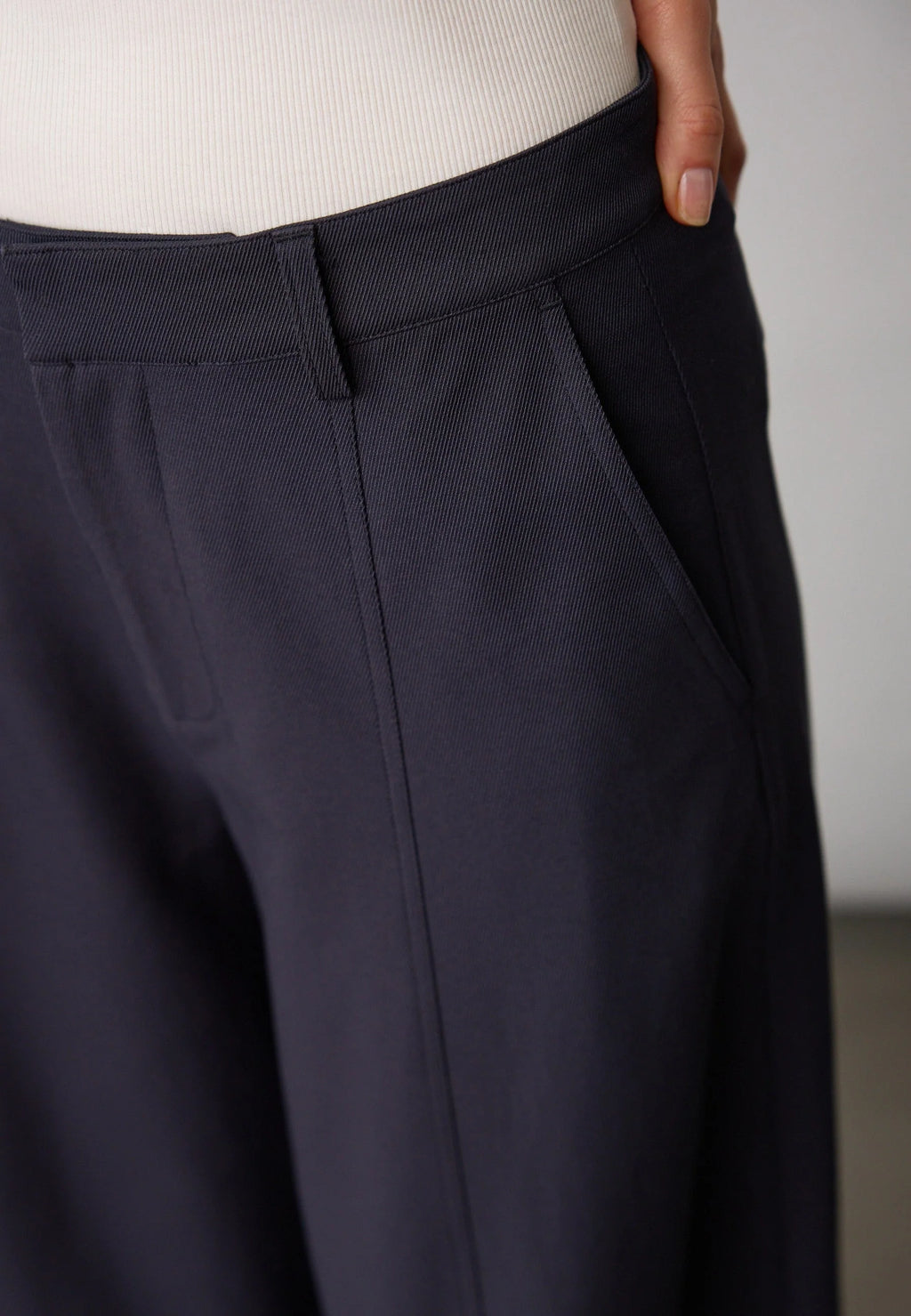 CO' COUTURE - DemiCC Barrel Pant