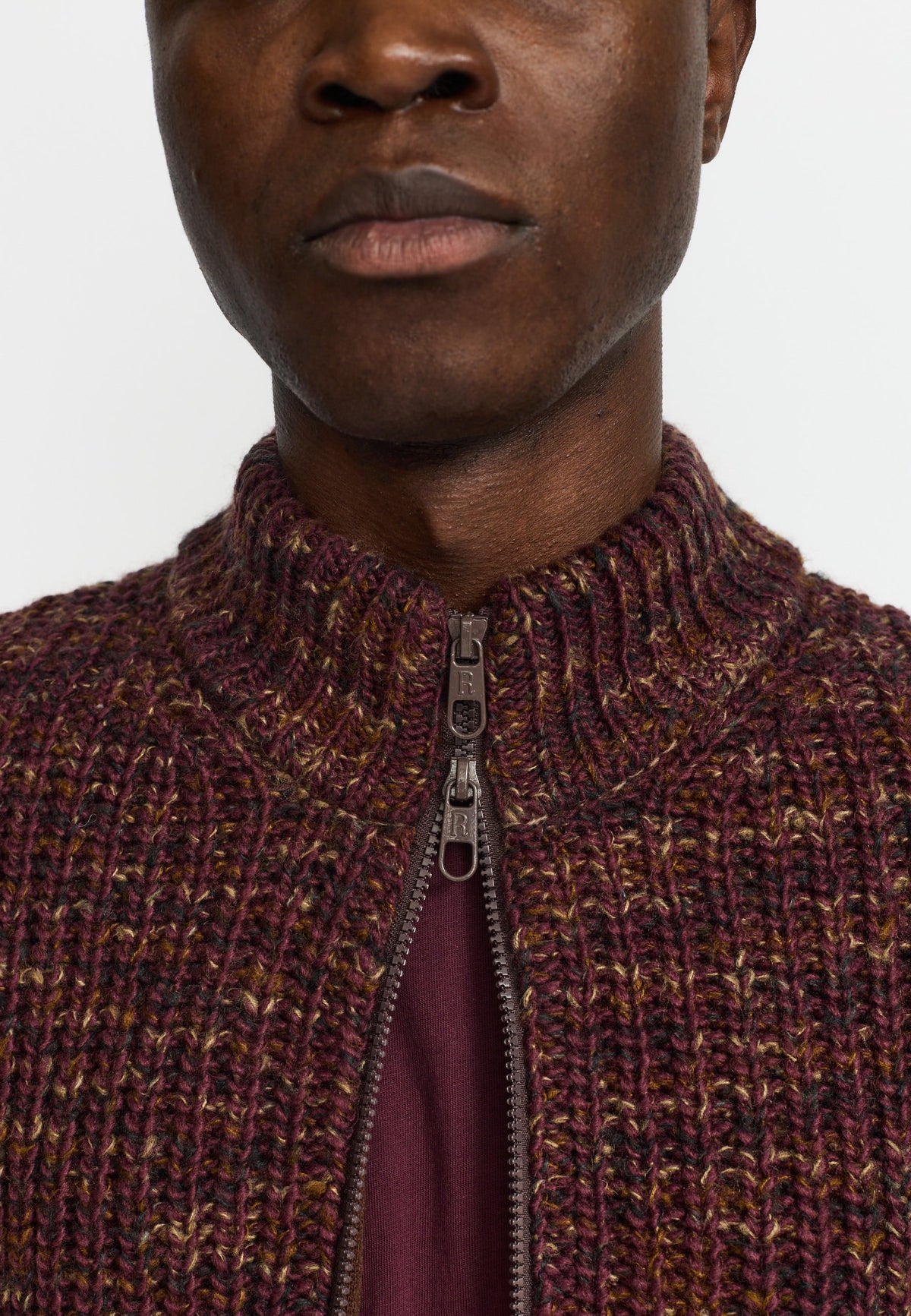 REVOLUTION - Zipped Knit Cardigan