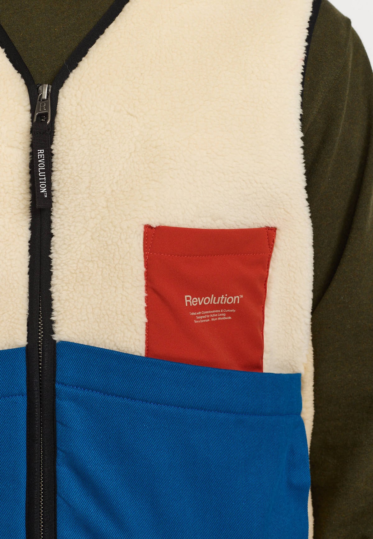 REVOLUTION - Blocked Teddy Vest